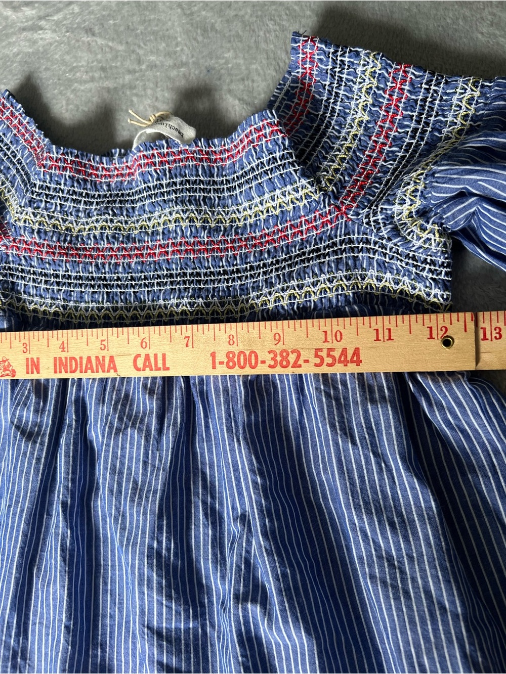 NWT Beachlunchlounge Aurora Smocked Striped Top XS - Picture 8 of 8